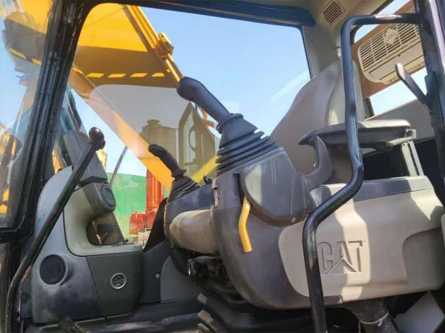 CAT 315D - Crawler excavator: picture 5 CAT 315D - Crawler excavator: picture 5