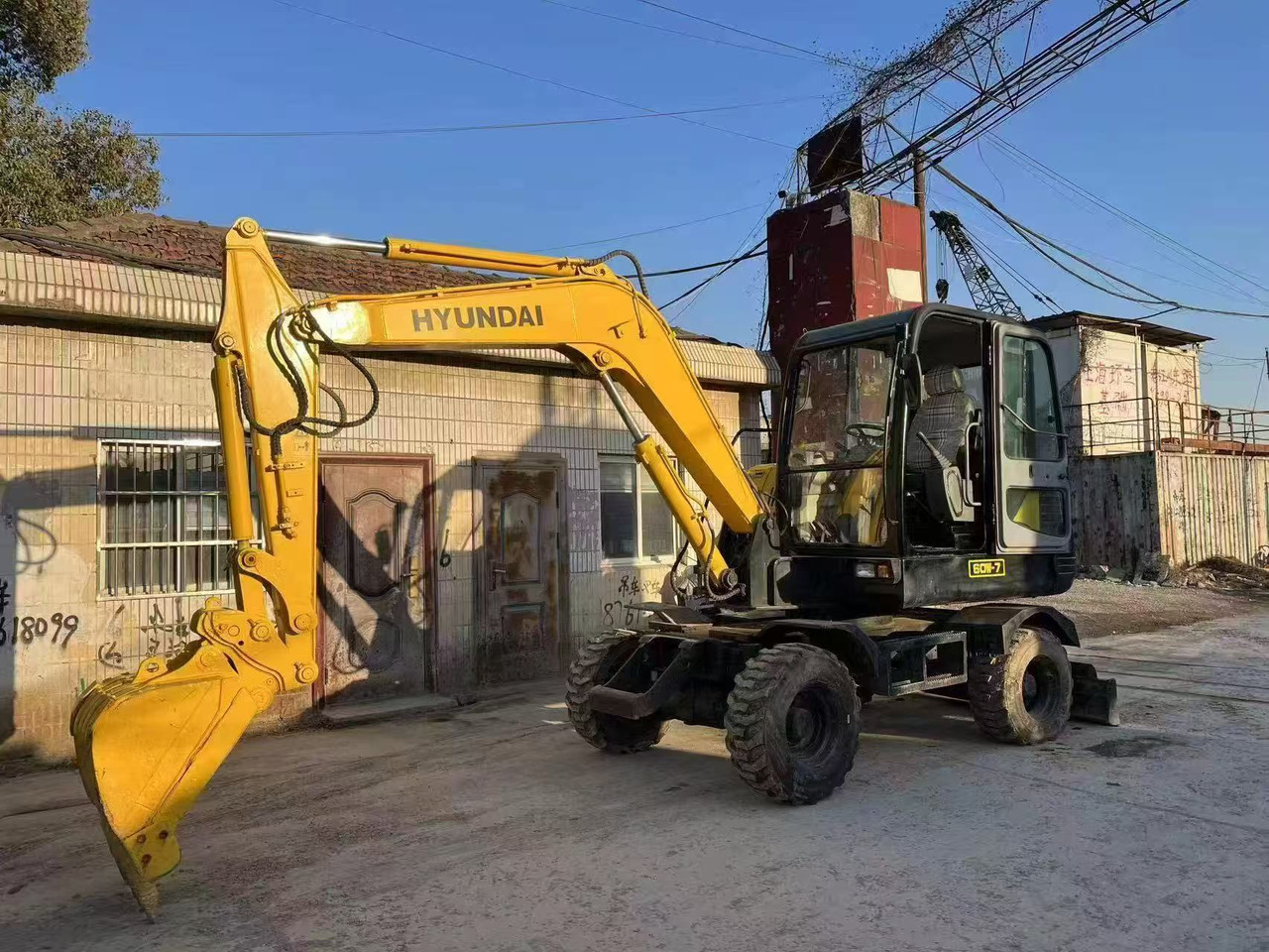 Hyundai 60w-7 - Wheel excavator: picture 1 Hyundai 60w-7 - Wheel excavator: picture 1