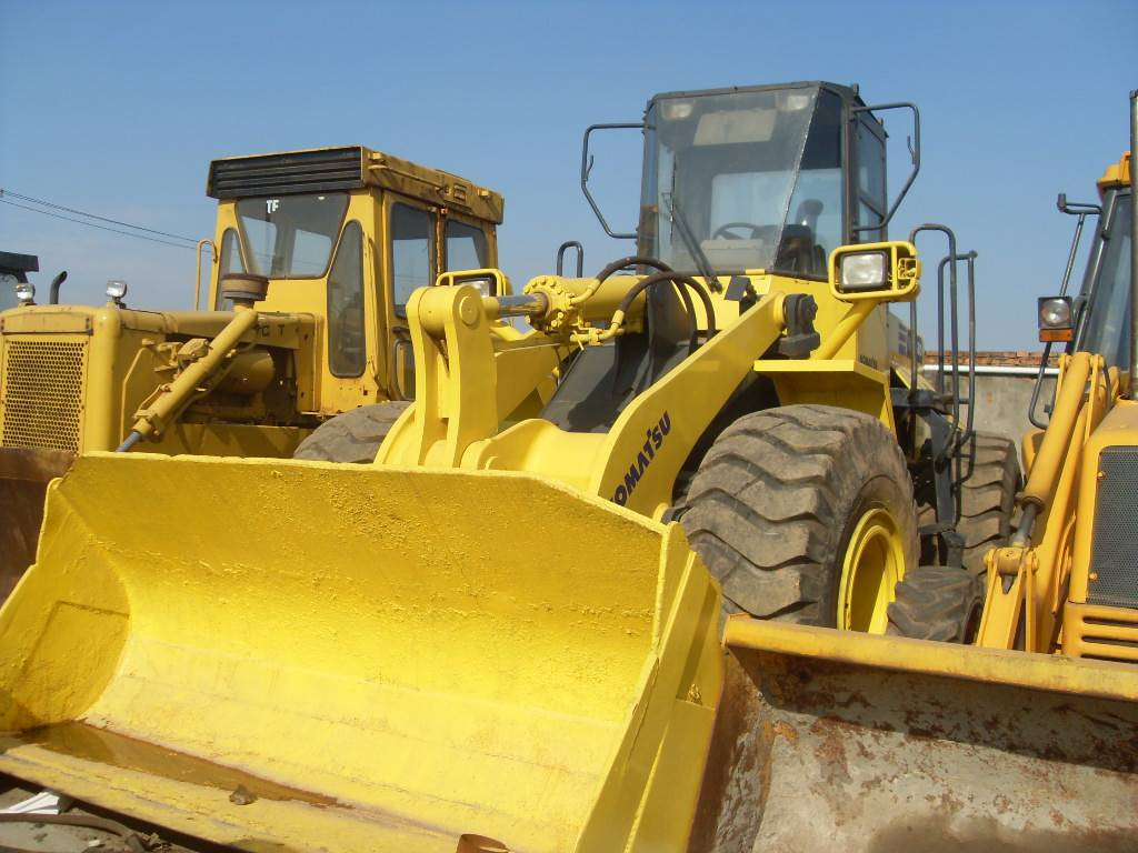 Komatsu WA 380 - Wheel loader: picture 1 Komatsu WA 380 - Wheel loader: picture 1