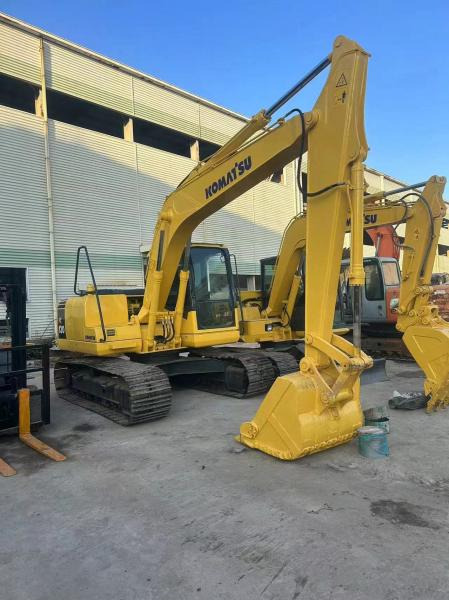 Komatsu pc130 - Crawler excavator: picture 4 Komatsu pc130 - Crawler excavator: picture 4