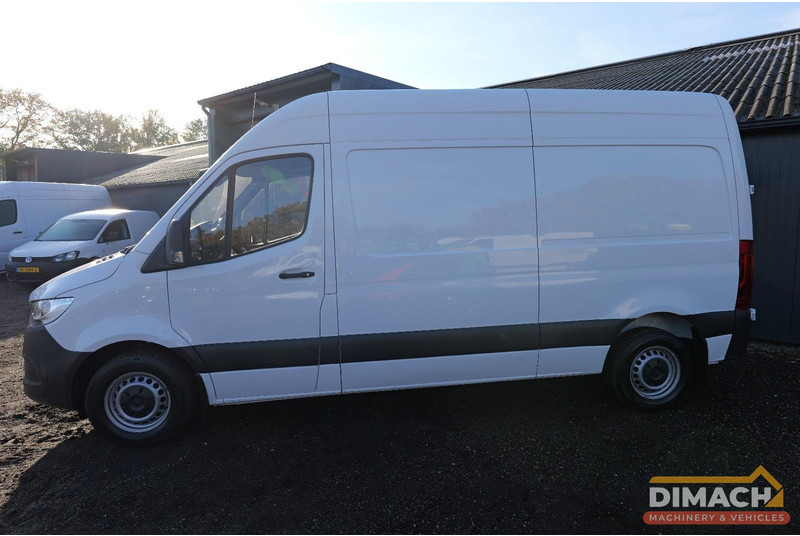 Mercedes-Benz Sprinter MB 315 CDI L2H2 sprinter - trekhaak - MBUX - automaat TOP!! - Panel van: picture 5 Mercedes-Benz Sprinter MB 315 CDI L2H2 sprinter - trekhaak - MBUX - automaat TOP!! - Panel van: picture 5
