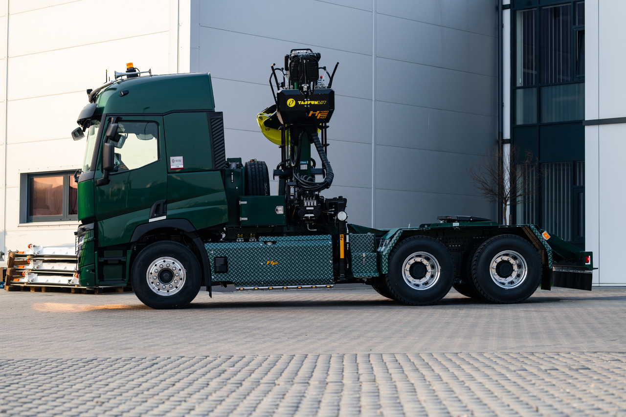 RENAULT TRUCKS C P6X4 DO DŁUŻYC na stanie / Renault type C P6x4 long timber transport body / Renault Typ C P6x4 mit langer Holztransportkonstruktion / / - Timber truck, Crane truck: picture 4 RENAULT TRUCKS C P6X4 DO DŁUŻYC na stanie / Renault type C P6x4 long timber transport body / Renault Typ C P6x4 mit langer Holztransportkonstruktion / / - Timber truck, Crane truck: picture 4