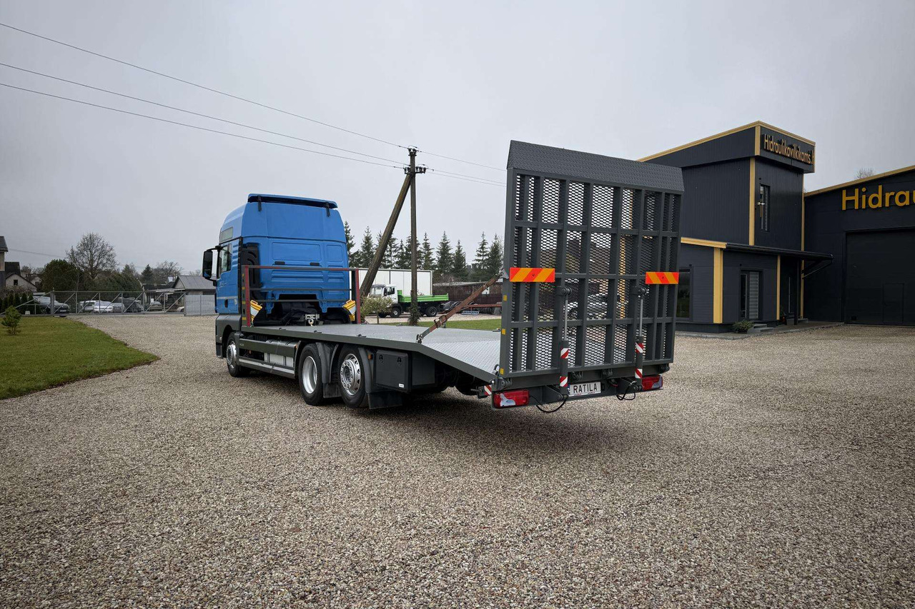 Autotransporter truck MAN TGX 26.420: picture 6