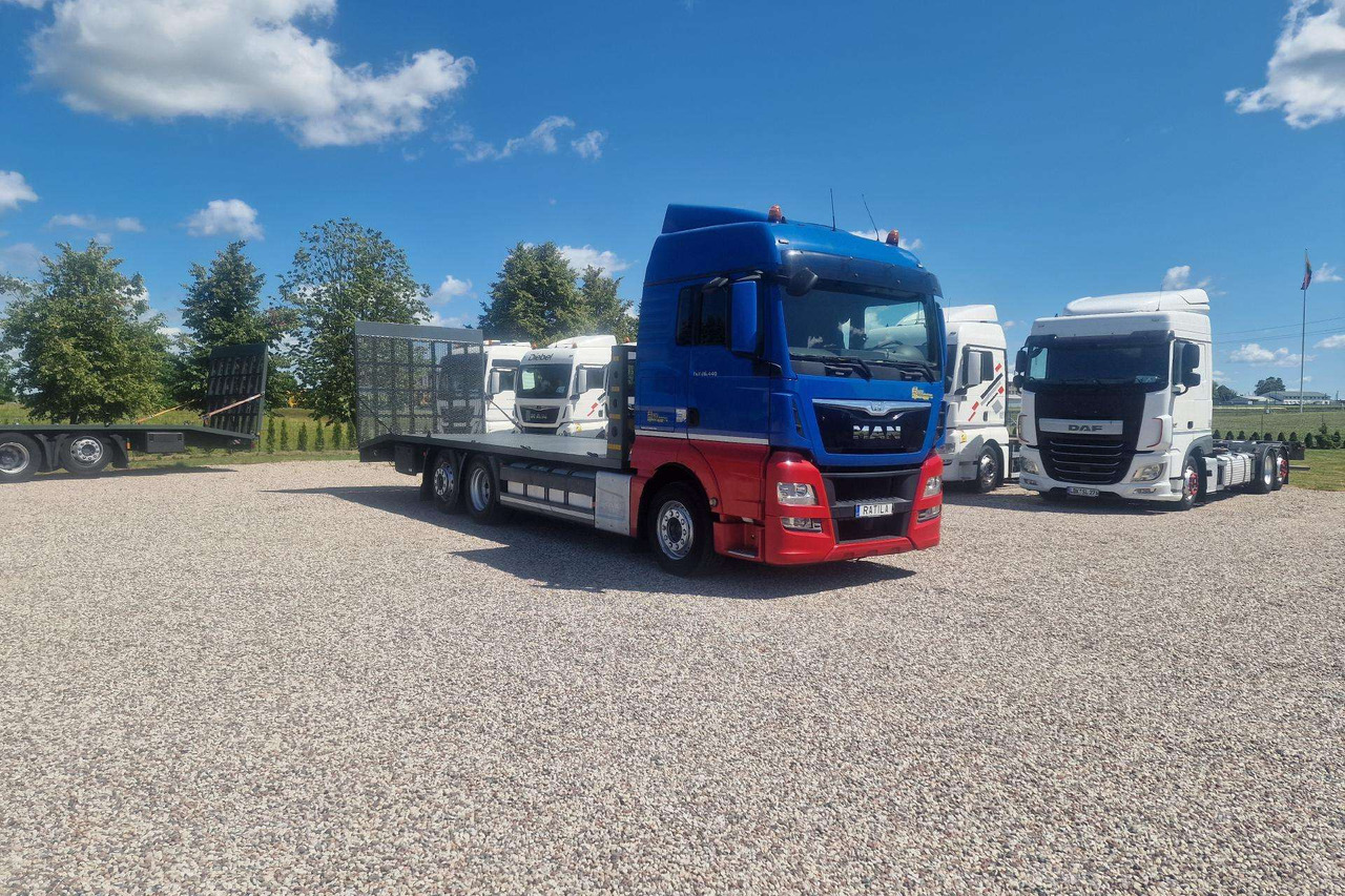 MAN TGX 26.440 - Autotransporter truck: picture 1 MAN TGX 26.440 - Autotransporter truck: picture 1