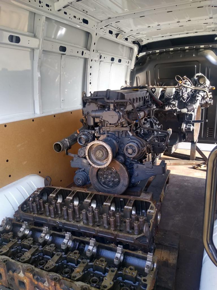 CASE Regeneracja naprawa Cursor 8 9 10 11 13 Euro6 5 4 3 - Engine for Construction machinery: picture 1 CASE Regeneracja naprawa Cursor 8 9 10 11 13 Euro6 5 4 3 - Engine for Construction machinery: picture 1