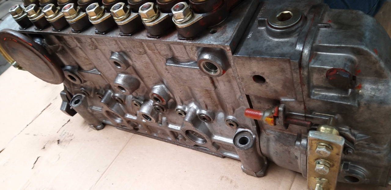 Pompa wtryskowa Bosch - Fuel system: picture 2 Pompa wtryskowa Bosch - Fuel system: picture 2
