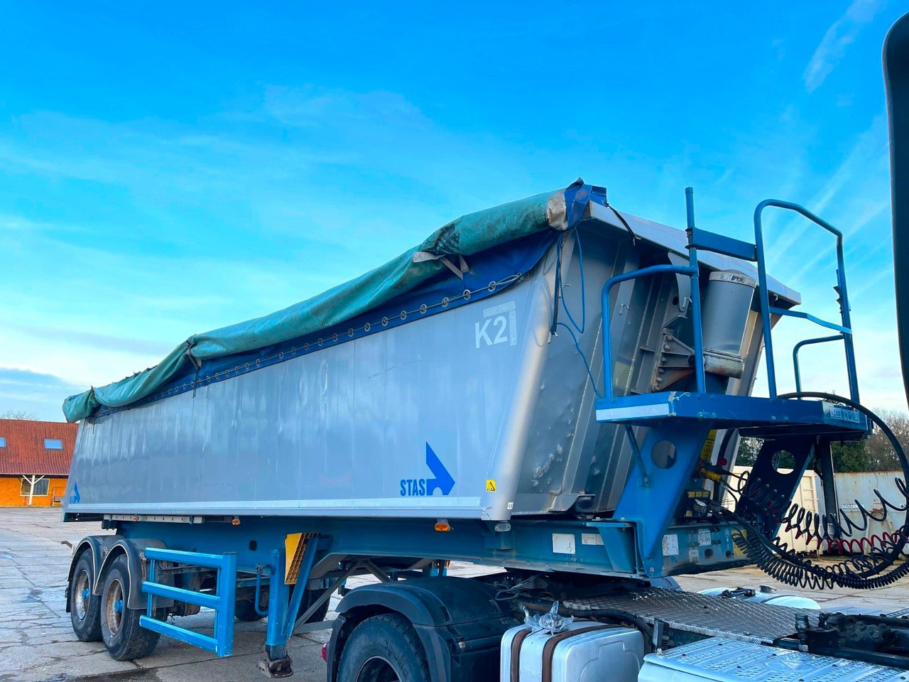 Stas KIPPER/ALU/PLANE - Tipper semi-trailer: picture 5 Stas KIPPER/ALU/PLANE - Tipper semi-trailer: picture 5