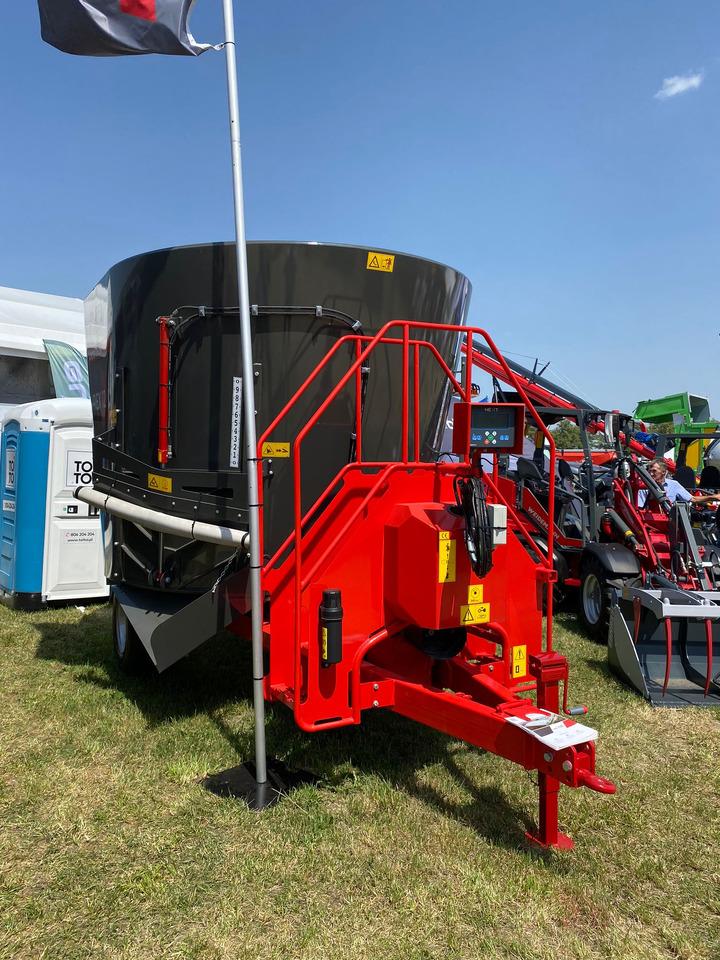 Ando Tech Futtermischwagen / Feed mixer / Melangeuse / Carro di alimentazione / Remolque alimentador / Кормораздатчик / Wóz paszowy T-REX 24 m3 on lease Ando Tech Futtermischwagen / Feed mixer / Melangeuse / Carro di alimentazione / Remolque alimentador / Кормораздатчик / Wóz paszowy T-REX 24 m3: picture 11 Ando Tech Futtermischwagen / Feed mixer / Melangeuse / Carro di alimentazione / Remolque alimentador / Кормораздатчик / Wóz paszowy T-REX 24 m3 on lease Ando Tech Futtermischwagen / Feed mixer / Melangeuse / Carro di alimentazione / Remolque alimentador / Кормораздатчик / Wóz paszowy T-REX 24 m3: picture 11