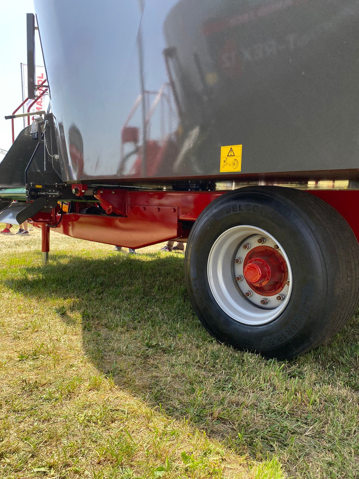 Ando Tech Futtermischwagen / Feed mixer / Melangeuse / Carro di alimentazione / Remolque alimentador / Кормораздатчик / Wóz paszowy T-REX 24 m3 on lease Ando Tech Futtermischwagen / Feed mixer / Melangeuse / Carro di alimentazione / Remolque alimentador / Кормораздатчик / Wóz paszowy T-REX 24 m3: picture 10 Ando Tech Futtermischwagen / Feed mixer / Melangeuse / Carro di alimentazione / Remolque alimentador / Кормораздатчик / Wóz paszowy T-REX 24 m3 on lease Ando Tech Futtermischwagen / Feed mixer / Melangeuse / Carro di alimentazione / Remolque alimentador / Кормораздатчик / Wóz paszowy T-REX 24 m3: picture 10