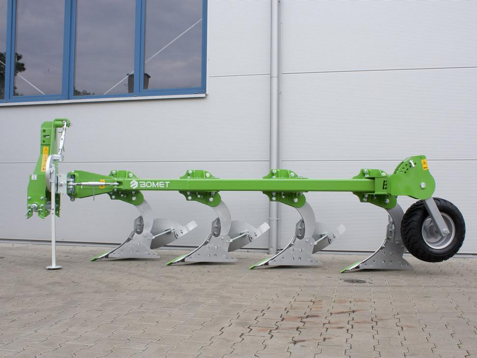 Bomet Pflüge / Single-beam plow / Charrue mono-poutre / Aratro / Плуг / Pług jednobelkowy Libra 3+1 - Plow: picture 3 Bomet Pflüge / Single-beam plow / Charrue mono-poutre / Aratro / Плуг / Pług jednobelkowy Libra 3+1 - Plow: picture 3