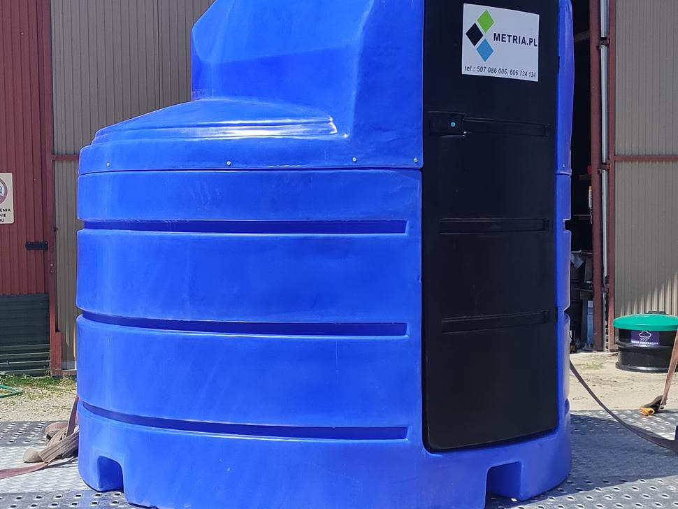 DC AdBlue tank / Cuve à AdBlue / Serbatoio per AdBlue / Бак для AdBlue / Adblue 2500 l - Storage tank: picture 5 DC AdBlue tank / Cuve à AdBlue / Serbatoio per AdBlue / Бак для AdBlue / Adblue 2500 l - Storage tank: picture 5