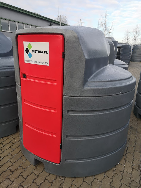 DC Dieseltank / Double-walled fuel tank for diesel fuel / Cuve à gasoil / Sebatoio gasolio / Бак для дизельного топлива / Zbiornik 2500 l - Storage tank: picture 2 DC Dieseltank / Double-walled fuel tank for diesel fuel / Cuve à gasoil / Sebatoio gasolio / Бак для дизельного топлива / Zbiornik 2500 l - Storage tank: picture 2
