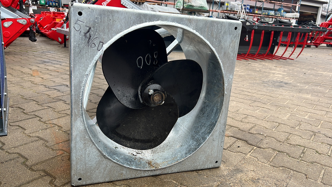 METAL-TECHNIK Güllemixer / Slurry agitator / Agitateur de lisier / Miscelatore / Смеситель жидкого удобрения / Mieszadło do gnojowicy 5,4 m - Fertilizing equipment: picture 2 METAL-TECHNIK Güllemixer / Slurry agitator / Agitateur de lisier / Miscelatore / Смеситель жидкого удобрения / Mieszadło do gnojowicy 5,4 m - Fertilizing equipment: picture 2