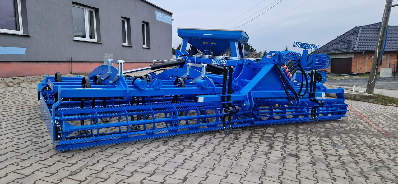New Cultivator Namyslo Saatbettbereitung / Seedbed preparation / Combiné de préparation / Sembradora / Посевной агрегат / Agregat uprawowy 5 m: picture 20