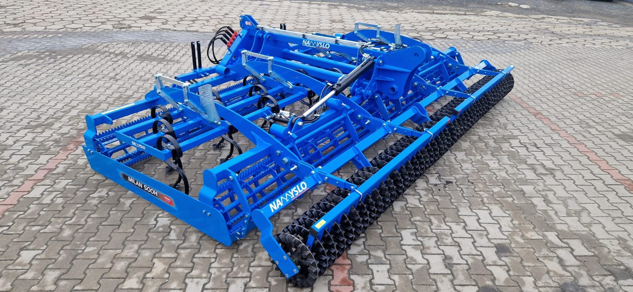 New Cultivator Namyslo Saatbettbereitung / Seedbed preparation / Combiné de préparation / Sembradora / Посевной агрегат / Agregat uprawowy 5 m: picture 17