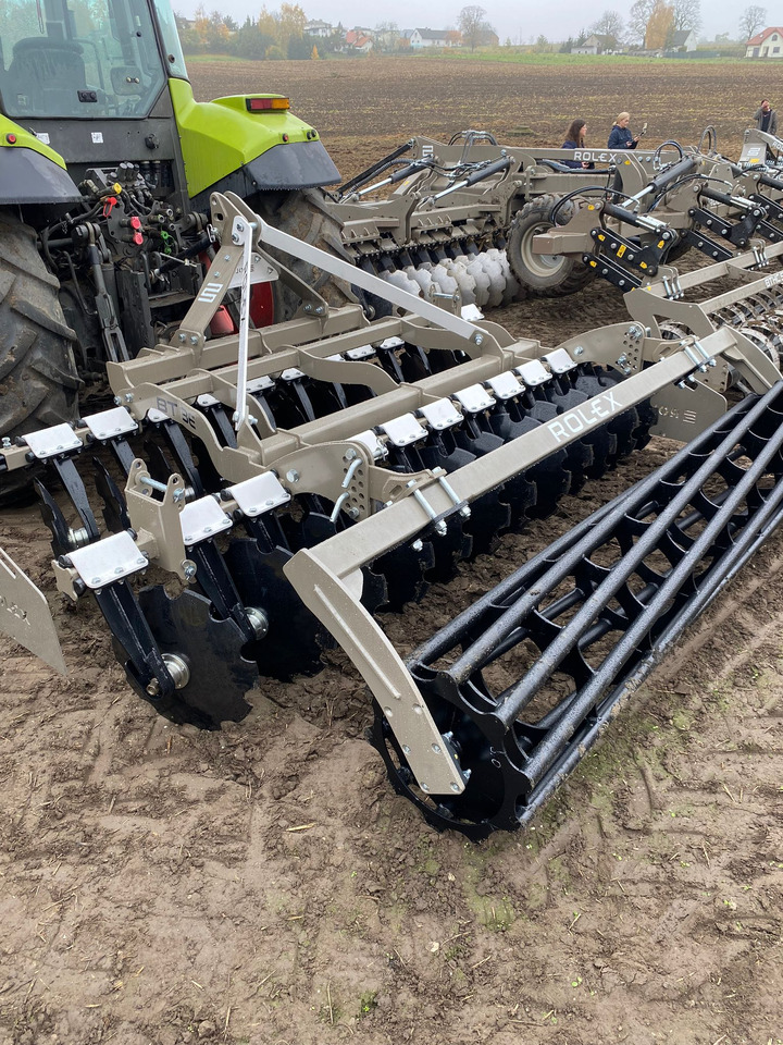 New Disc harrow ROLEX Scheibenegge / Discs harrow / Dechaumeur à disques / Erpice a dischi / Grada de discos / Дисковая борона / Brona talerzowa 3 m: picture 12 New Disc harrow ROLEX Scheibenegge / Discs harrow / Dechaumeur à disques / Erpice a dischi / Grada de discos / Дисковая борона / Brona talerzowa 3 m: picture 12