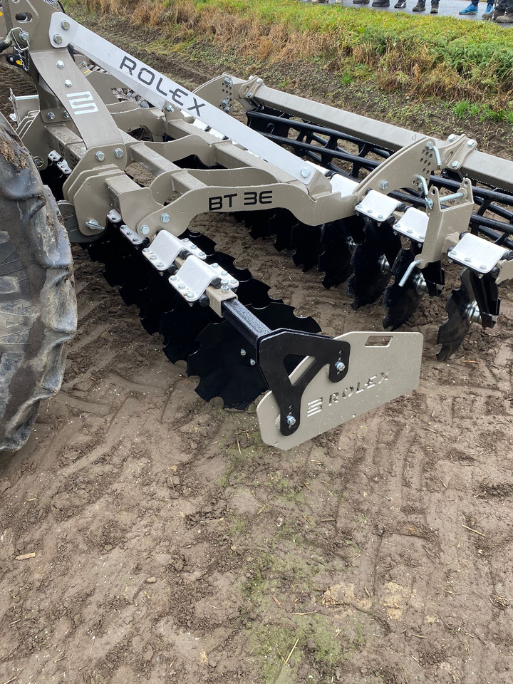 New Disc harrow ROLEX Scheibenegge / Discs harrow / Dechaumeur à disques / Erpice a dischi / Grada de discos / Дисковая борона / Brona talerzowa 3 m: picture 13 New Disc harrow ROLEX Scheibenegge / Discs harrow / Dechaumeur à disques / Erpice a dischi / Grada de discos / Дисковая борона / Brona talerzowa 3 m: picture 13