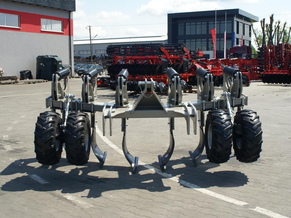 ROLEX Tiefenlockerer / Subsoiler / Décompacteur / Dissodatori / Subsolador / Глубокорыхлитель / Głębosz typ V 3 m - Subsoiler: picture 4 ROLEX Tiefenlockerer / Subsoiler / Décompacteur / Dissodatori / Subsolador / Глубокорыхлитель / Głębosz typ V 3 m - Subsoiler: picture 4