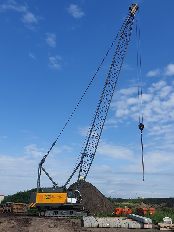 Fushun QUY 80 B - Crawler crane: picture 2 Fushun QUY 80 B - Crawler crane: picture 2