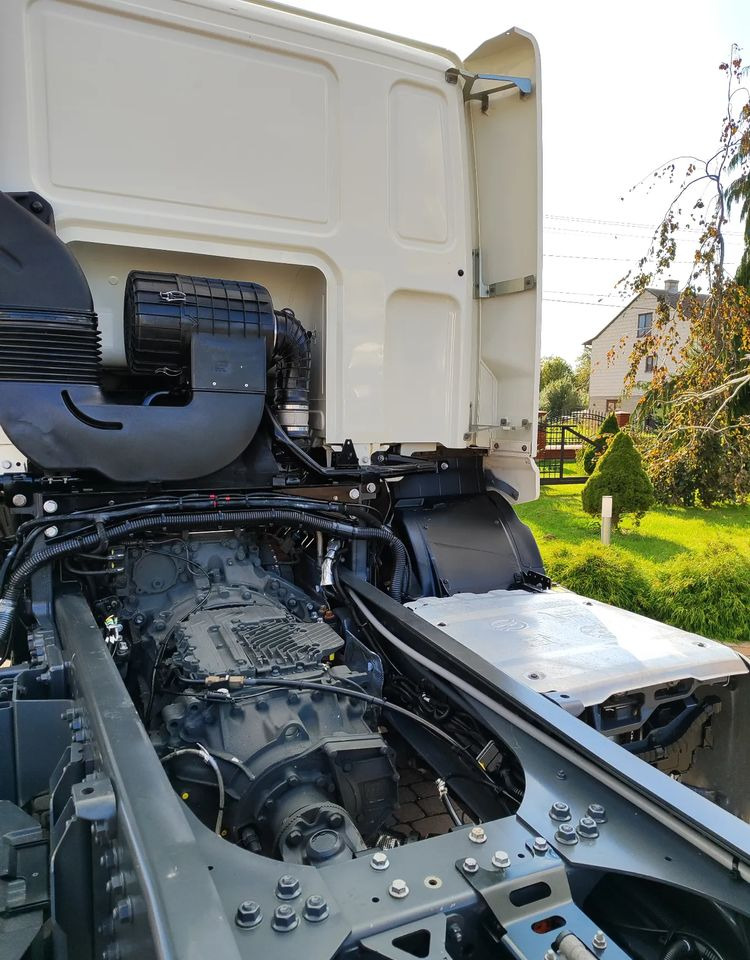 Cab chassis truck DAF CF 300 4X2 18T EURO 6 SILNIK 11L RAMA DO ZABUDOWY 176 TYS KM: picture 7