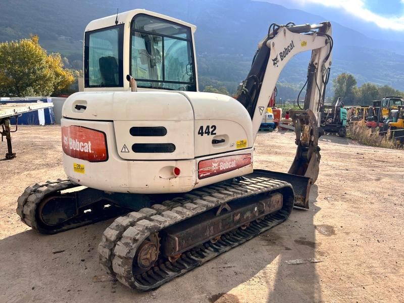 Bobcat 442B Pelle 7,5T avec pouce hydraulique - Crawler excavator: picture 5 Bobcat 442B Pelle 7,5T avec pouce hydraulique - Crawler excavator: picture 5