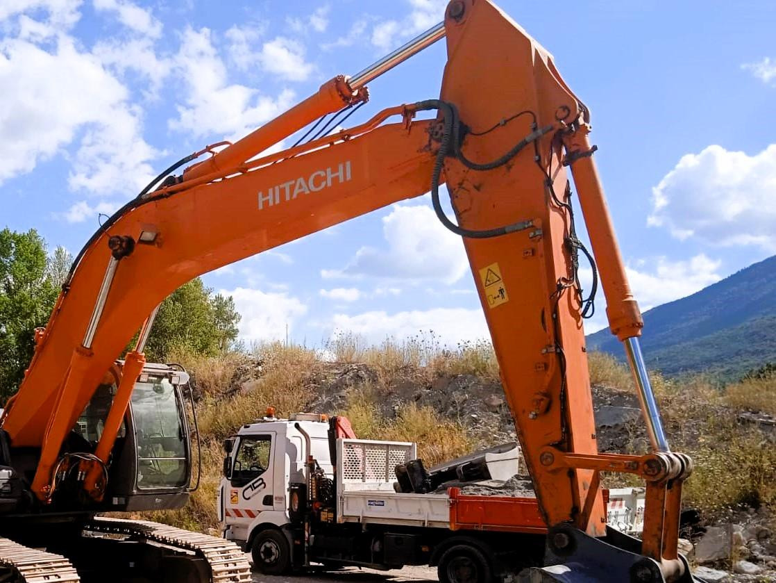 HITACHI PELLE ZX 350 LCN-3 35T - Crawler excavator: picture 5 HITACHI PELLE ZX 350 LCN-3 35T - Crawler excavator: picture 5