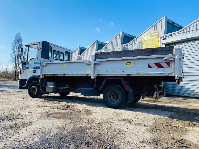 IVECO 75E14 CAMION BENNE 7,5T (NET DE TVA) - Tipper: picture 4 IVECO 75E14 CAMION BENNE 7,5T (NET DE TVA) - Tipper: picture 4