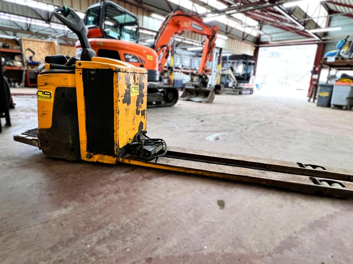 Jungheinrich ERE225 Gerbeur transpalette électrique - Stacker: picture 4 Jungheinrich ERE225 Gerbeur transpalette électrique - Stacker: picture 4