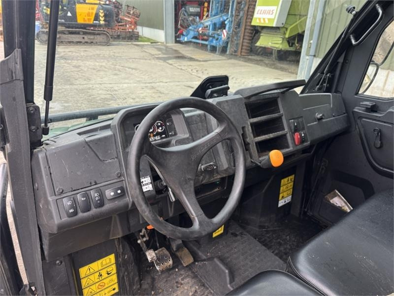Agricultural machinery John Deere XUV 865M Gator: picture 12