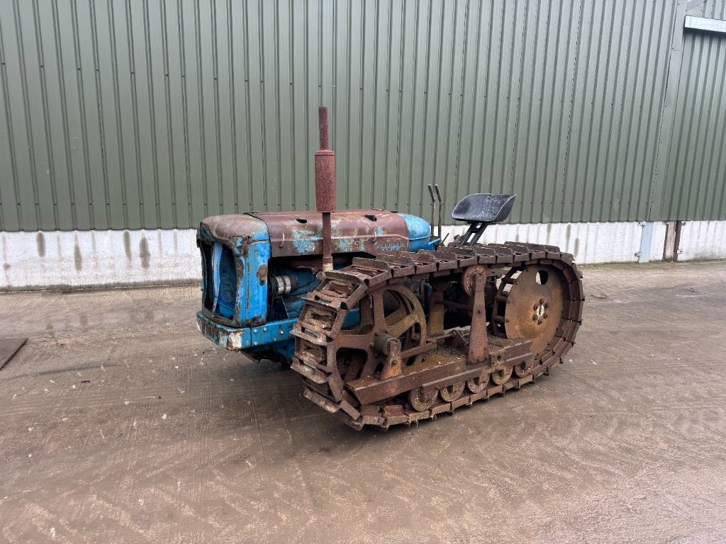Fordson Major Crawler - Farm tractor: picture 1 Fordson Major Crawler - Farm tractor: picture 1