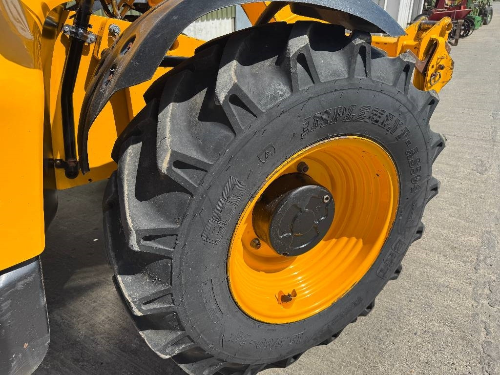 Telescopic handler JCB 535-95: picture 8