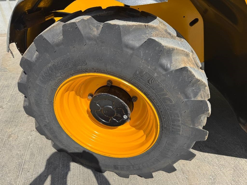 Telescopic handler JCB 535-95: picture 7