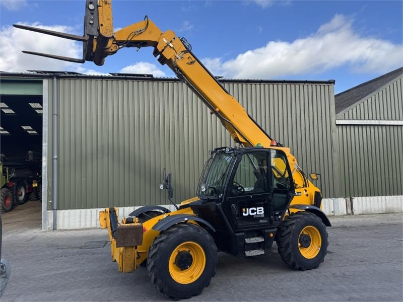 JCB 540-140 Hi Viz - Telescopic handler: picture 3 JCB 540-140 Hi Viz - Telescopic handler: picture 3