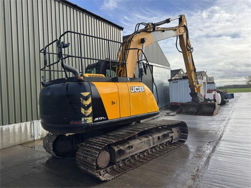 JCB JS 131 LC+ Excavator - Articulated dumper: picture 2 JCB JS 131 LC+ Excavator - Articulated dumper: picture 2