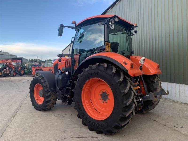 Kubota M7131 - Farm tractor: picture 2 Kubota M7131 - Farm tractor: picture 2