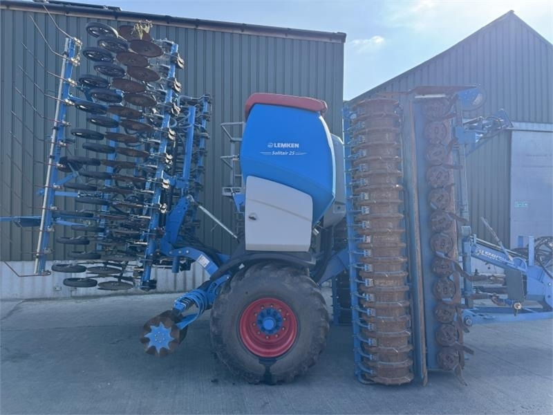 Lemken Zirkon 12 / Solitair 25 6m Combination Drill - Combine seed drill: picture 3 Lemken Zirkon 12 / Solitair 25 6m Combination Drill - Combine seed drill: picture 3