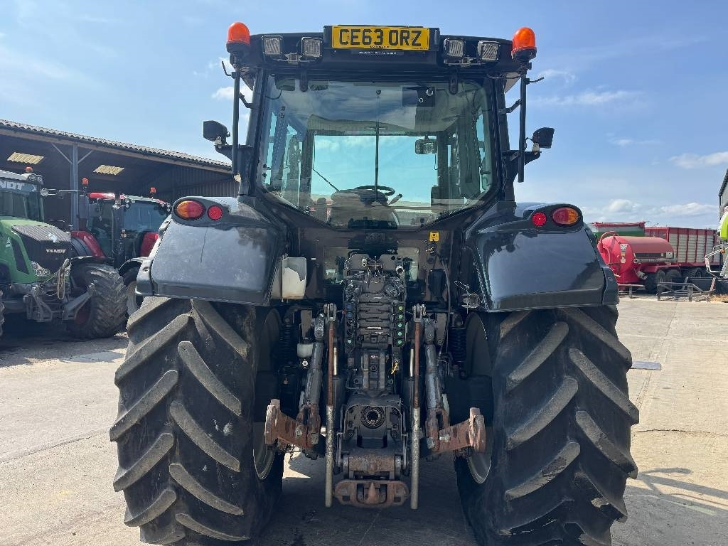 Valtra T163 Direct - Farm tractor: picture 5 Valtra T163 Direct - Farm tractor: picture 5