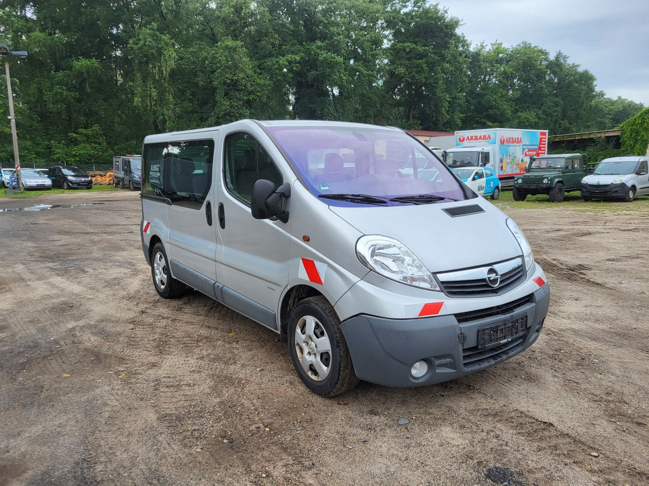 OPEL Vivaro 2900 2.0 CDTI - Van: picture 2 OPEL Vivaro 2900 2.0 CDTI - Van: picture 2