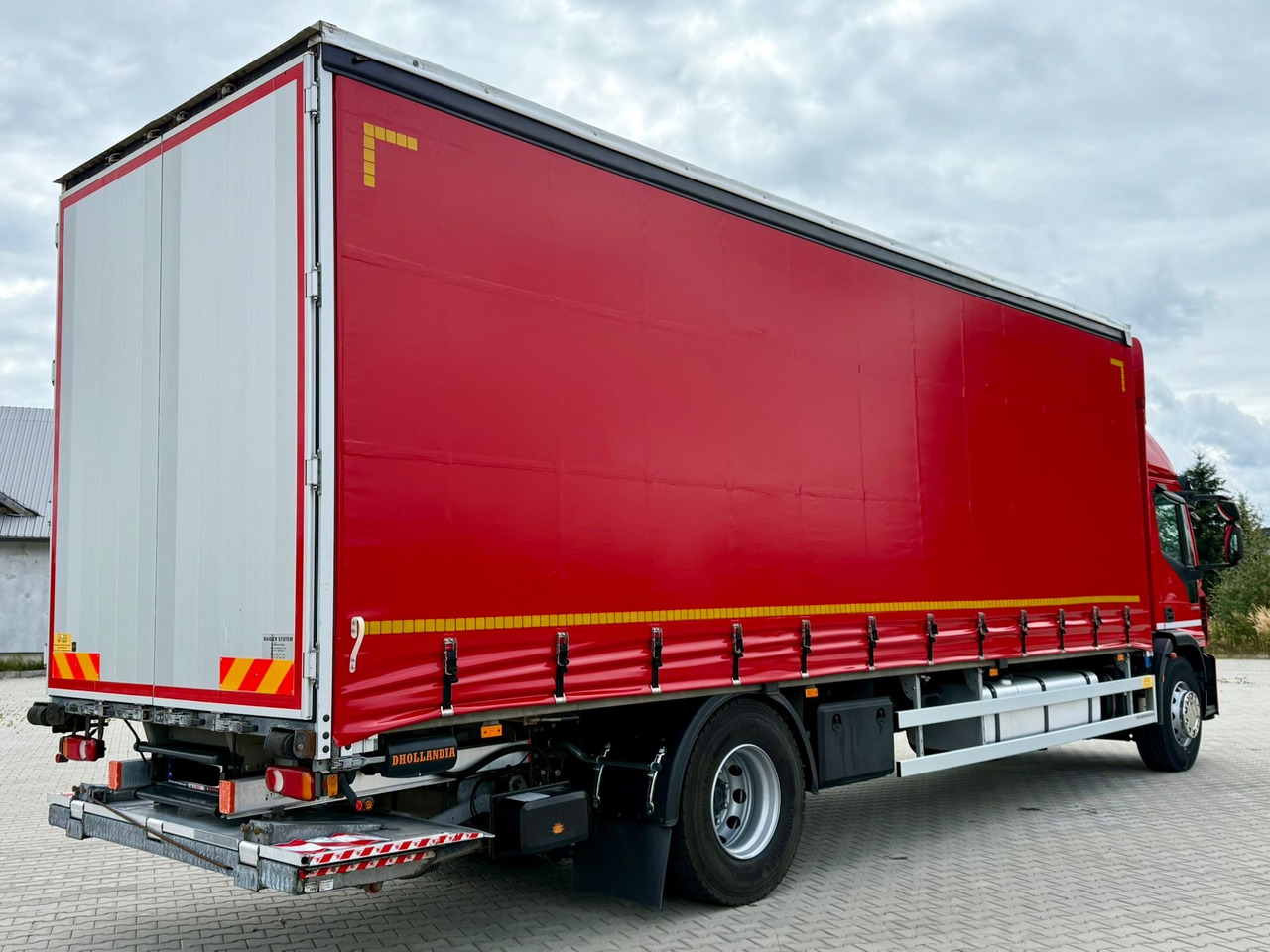 IVECO EUROCARGO 180-280 / FIRANKA / WINDA / 20 PALET / 80 TYŚ KM / 2023 ROK / 9 223 KG ŁADOWNOŚ - Curtainsider truck: picture 4 IVECO EUROCARGO 180-280 / FIRANKA / WINDA / 20 PALET / 80 TYŚ KM / 2023 ROK / 9 223 KG ŁADOWNOŚ - Curtainsider truck: picture 4