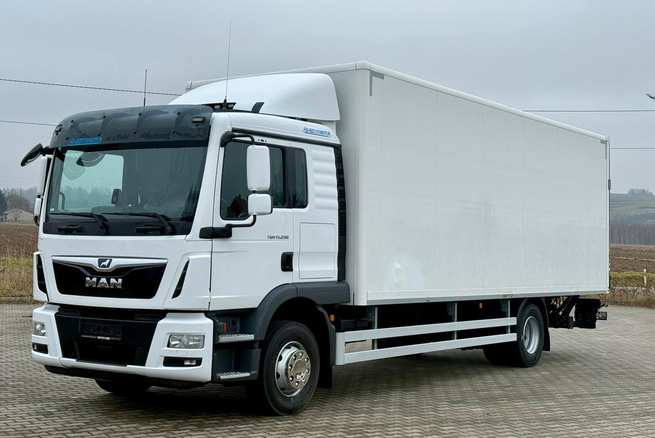 MAN TGM 15.290 / IZOTERMA / WINDA / 18 PALET / AUTOMAT / SYPIALKA / - Isothermal truck: picture 2 MAN TGM 15.290 / IZOTERMA / WINDA / 18 PALET / AUTOMAT / SYPIALKA / - Isothermal truck: picture 2