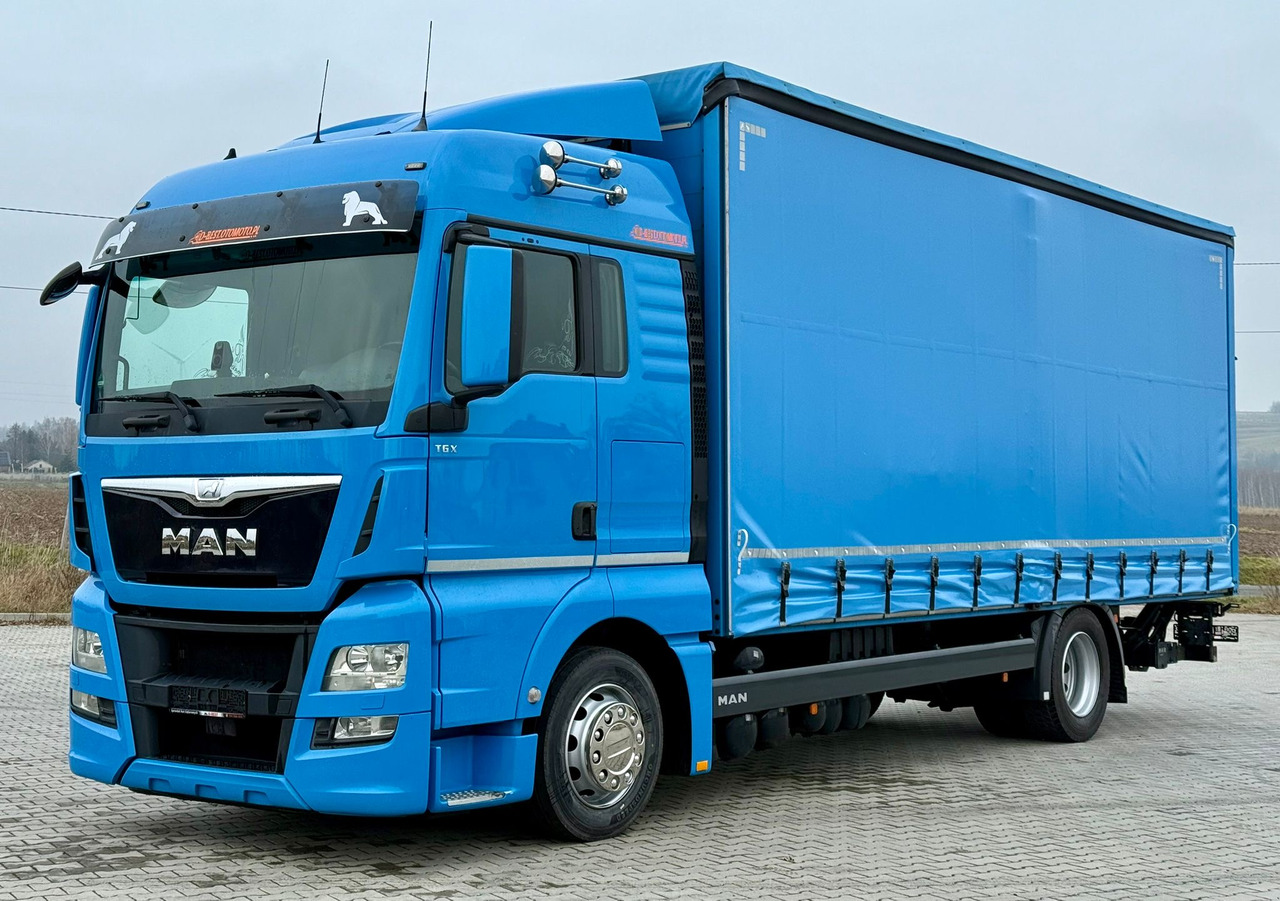 MAN TGX 18.360 / FIRANKA / WINDA / AUTOMAT / NOWE OPONY / EURO 6 / SYPIALKA / SPROWADZONY - Curtainsider truck: picture 2 MAN TGX 18.360 / FIRANKA / WINDA / AUTOMAT / NOWE OPONY / EURO 6 / SYPIALKA / SPROWADZONY - Curtainsider truck: picture 2
