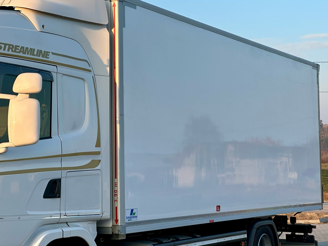 Isothermal truck SCANIA G360 / IZOTERMA / 6.8 M DŁUGOŚCI / AUTOMAT / CAŁA NA PODUSZKACH / KLIMA POSTOJOWA / ELEKTRYCZNA ROLETA TYŁ / SYPIALKA: picture 15