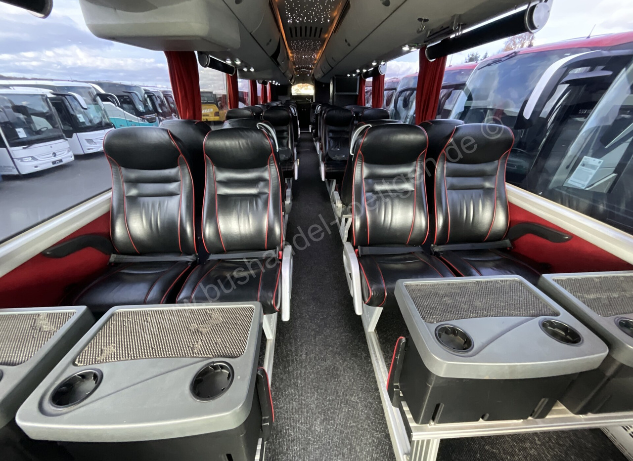 Coach MAN R08 Lion´s Coach: picture 11