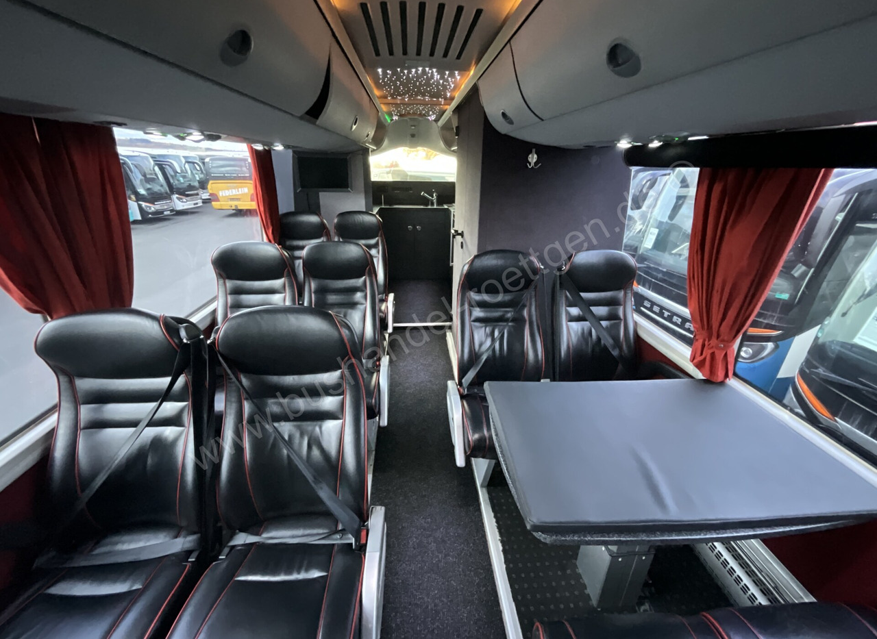 Coach MAN R08 Lion´s Coach: picture 13