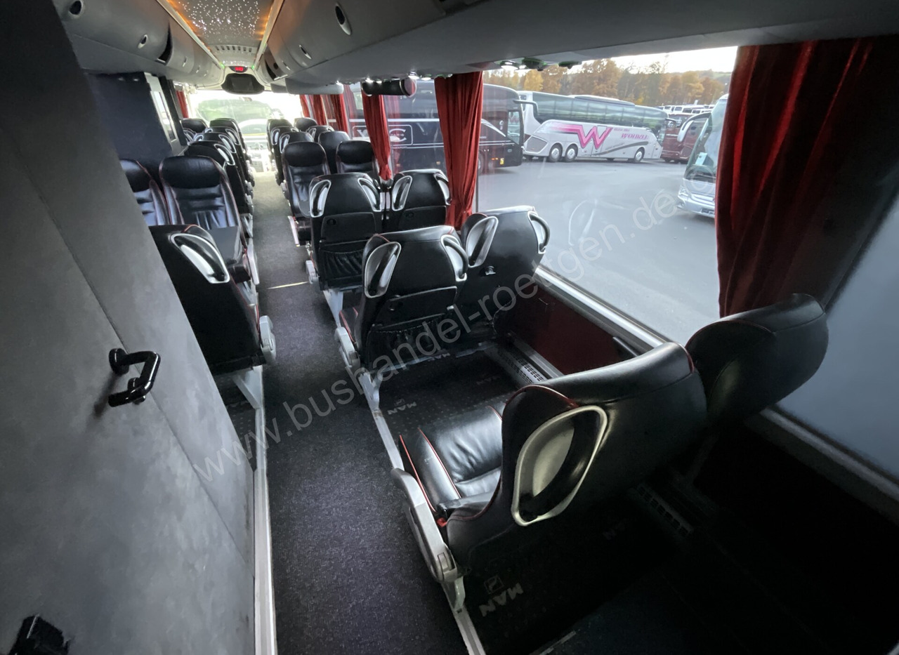 Coach MAN R08 Lion´s Coach: picture 14