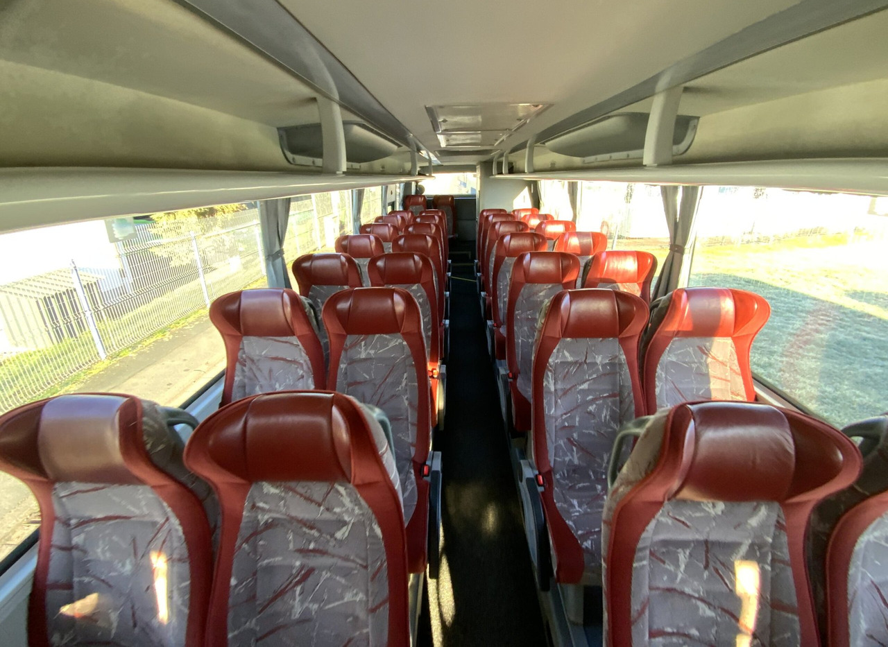 Interior photo 1: Coach Otokar Vectio