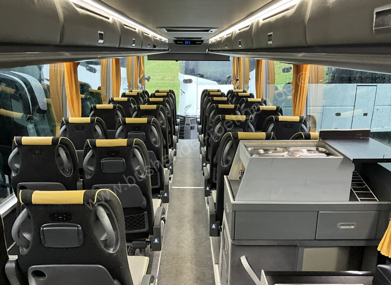 Coach Vanhool TX 16 Astronef: picture 18