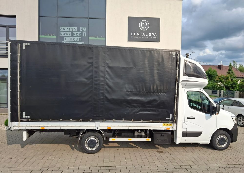 Renault Master - Curtain side van: picture 3 Renault Master - Curtain side van: picture 3