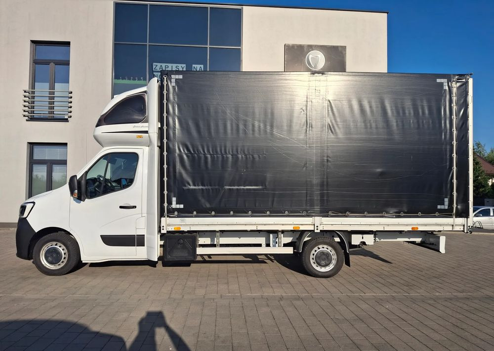 Renault Master - Curtain side van: picture 5 Renault Master - Curtain side van: picture 5