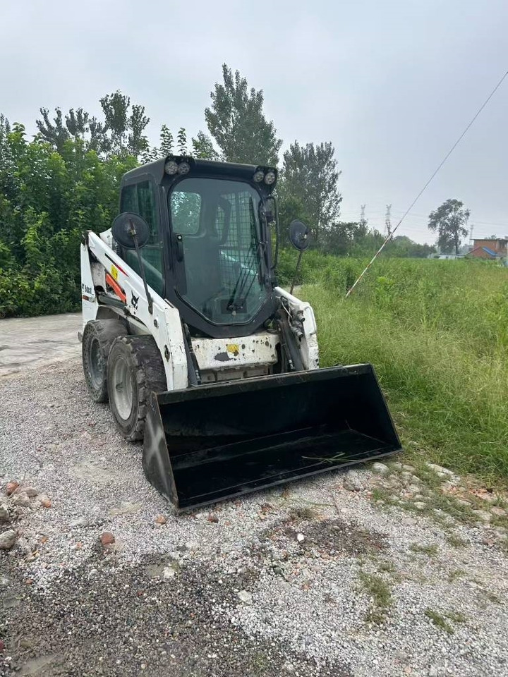 Skid steer loader Bobcat S 450: picture 8